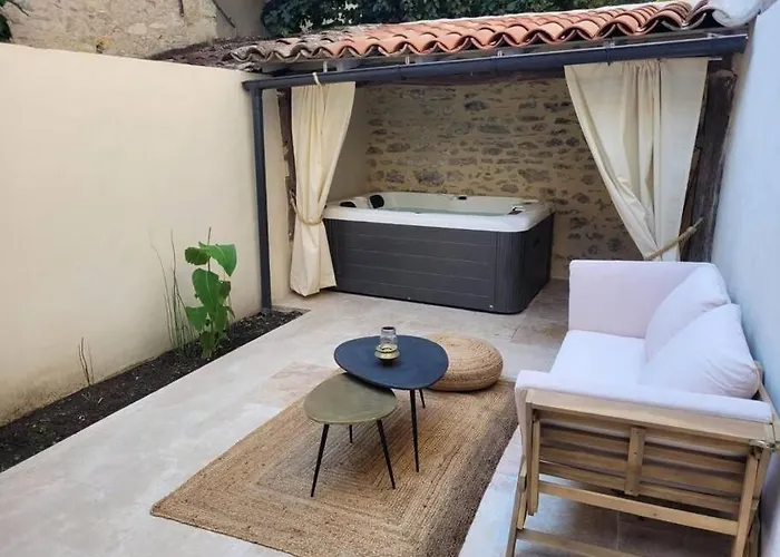 Lieu Unique Coeur De Ville Avec Terrasse Et Jacuzzi