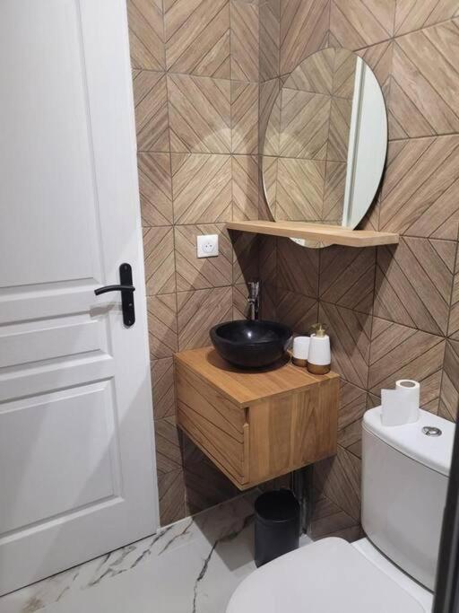 Lieu Unique Coeur De Avec Terrasse Et Jacuzzi *